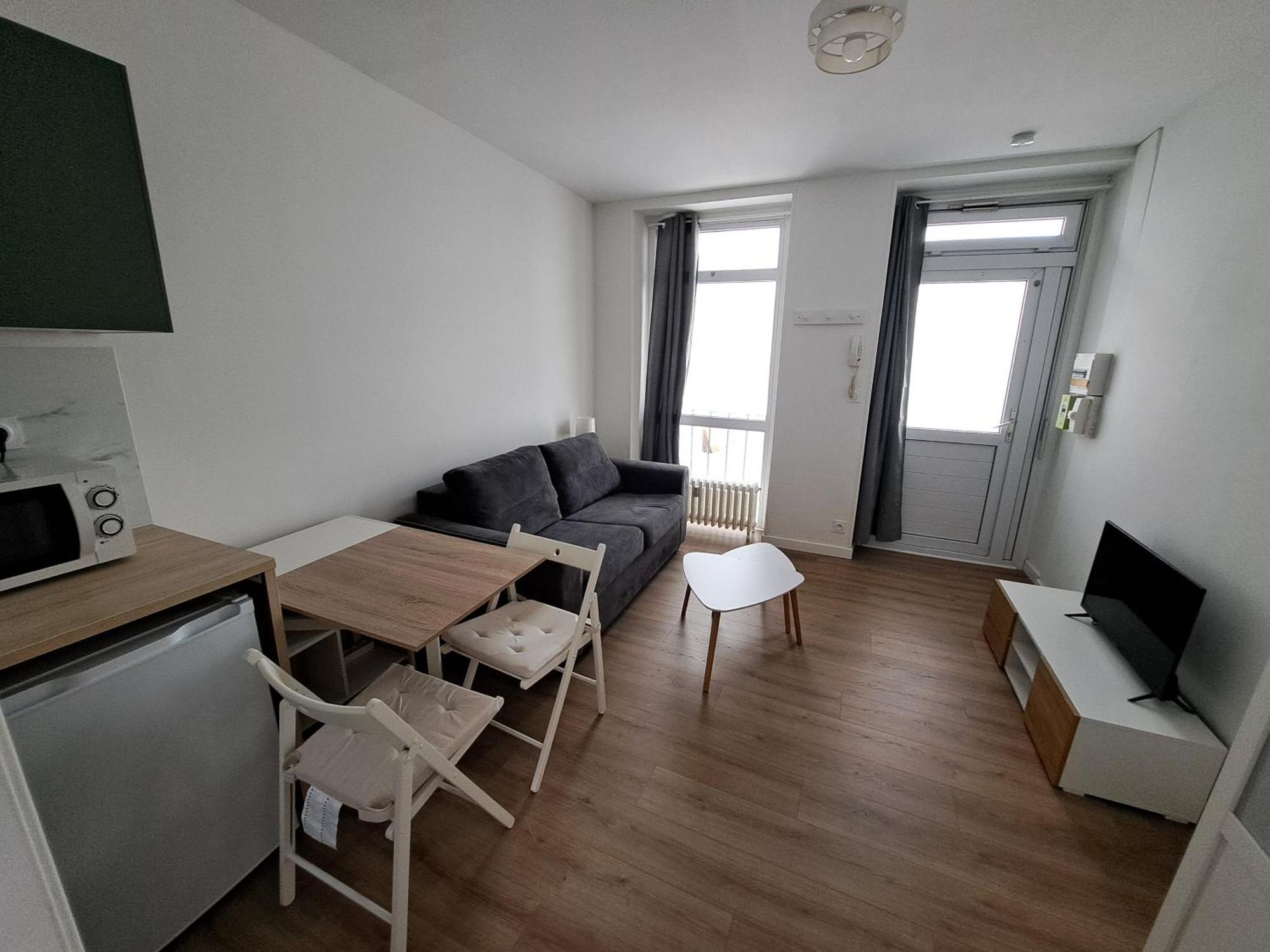 Appartement Vichy Centre-Ville Proche Cure Thermale Exterior photo